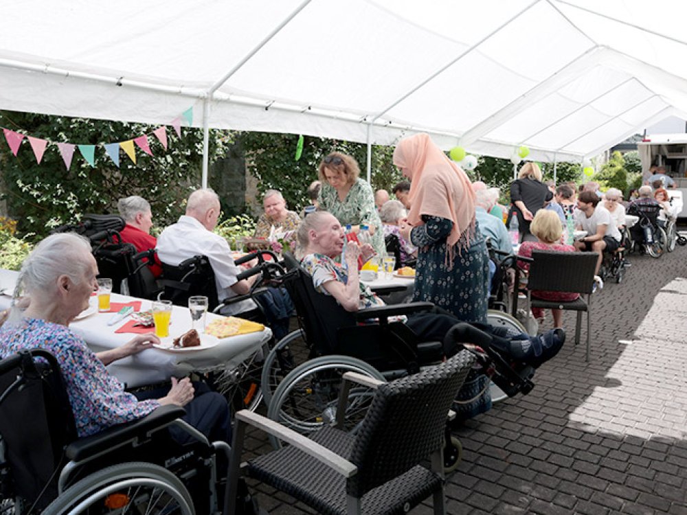 sommerfest-2025-_0009_R62_7807.jpg