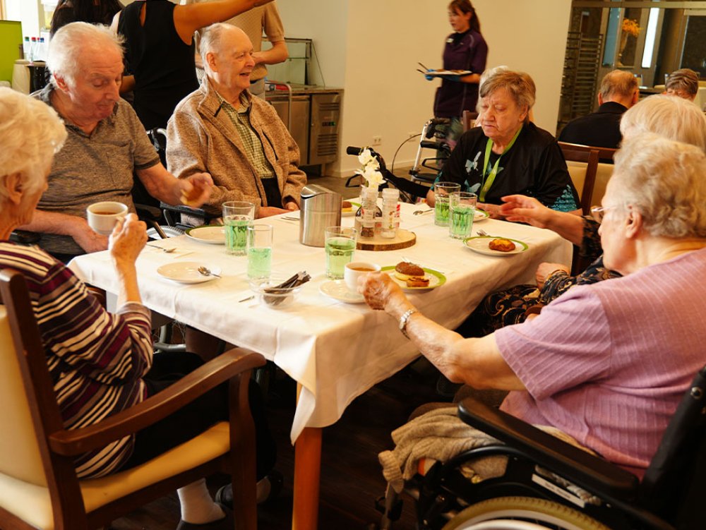 tanz_in_den_mai_0005_2025_04_30_taunus_residenz_-_tanz_in_den_mai_689.jpg